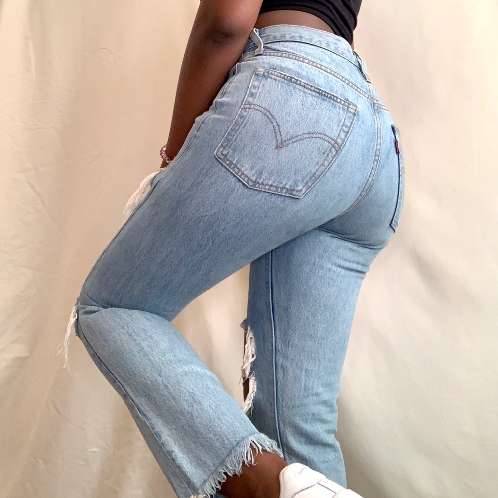 LEVIS JEANS